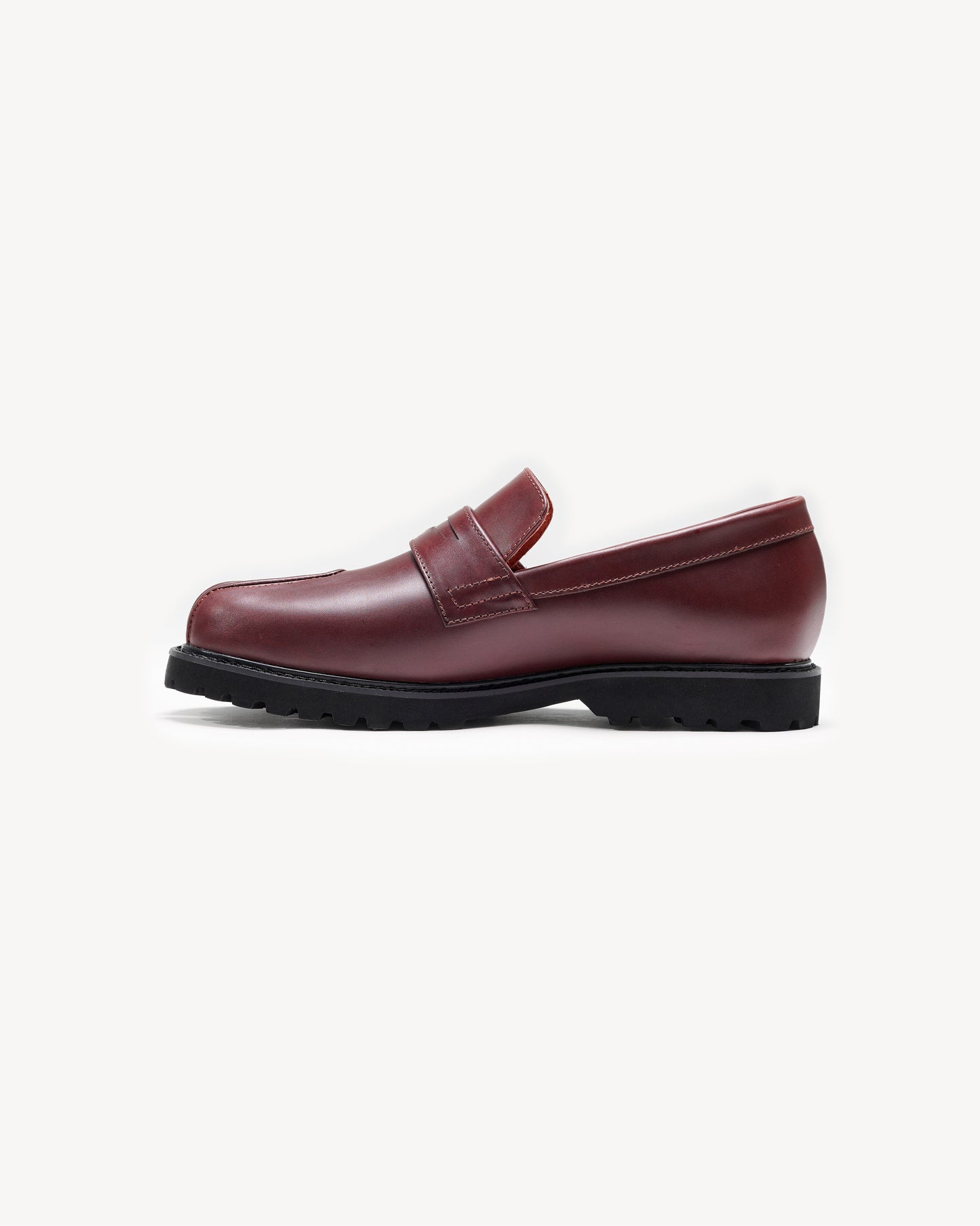 Travis - Tabi Loafers in Chestnut
