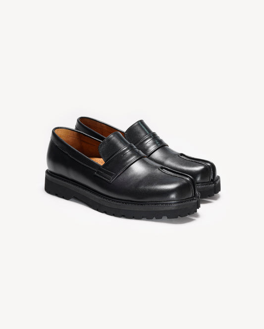 Travis - Tabi Loafers in Black