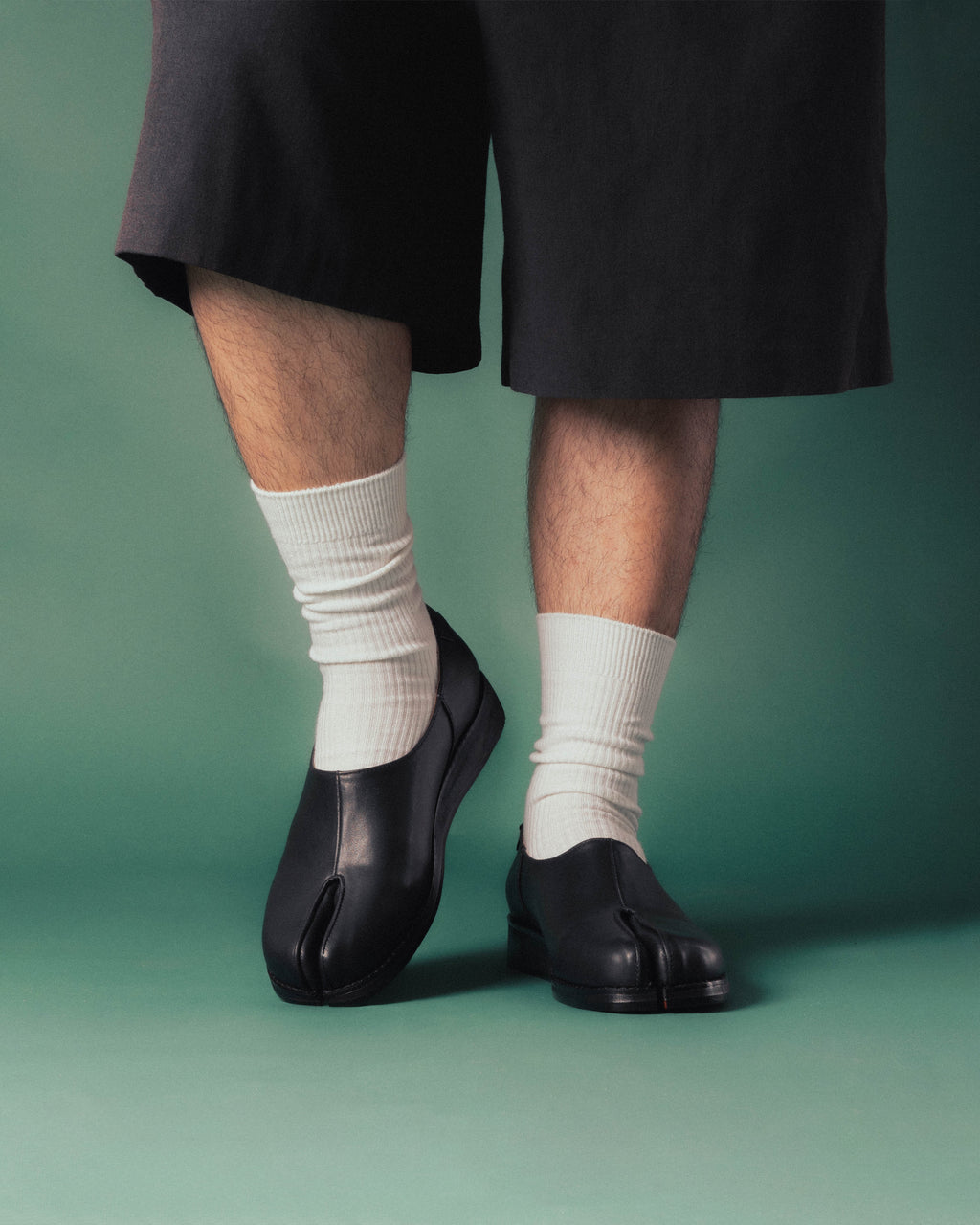 Cudi - Tabi Slip-ons in Black