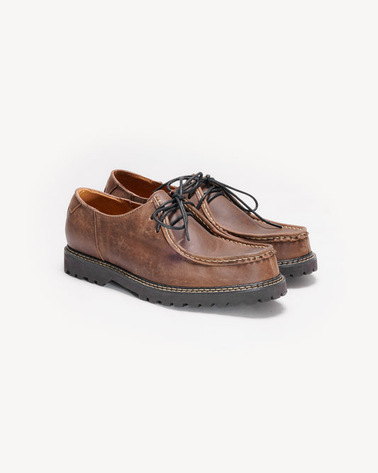 Akai in Brown