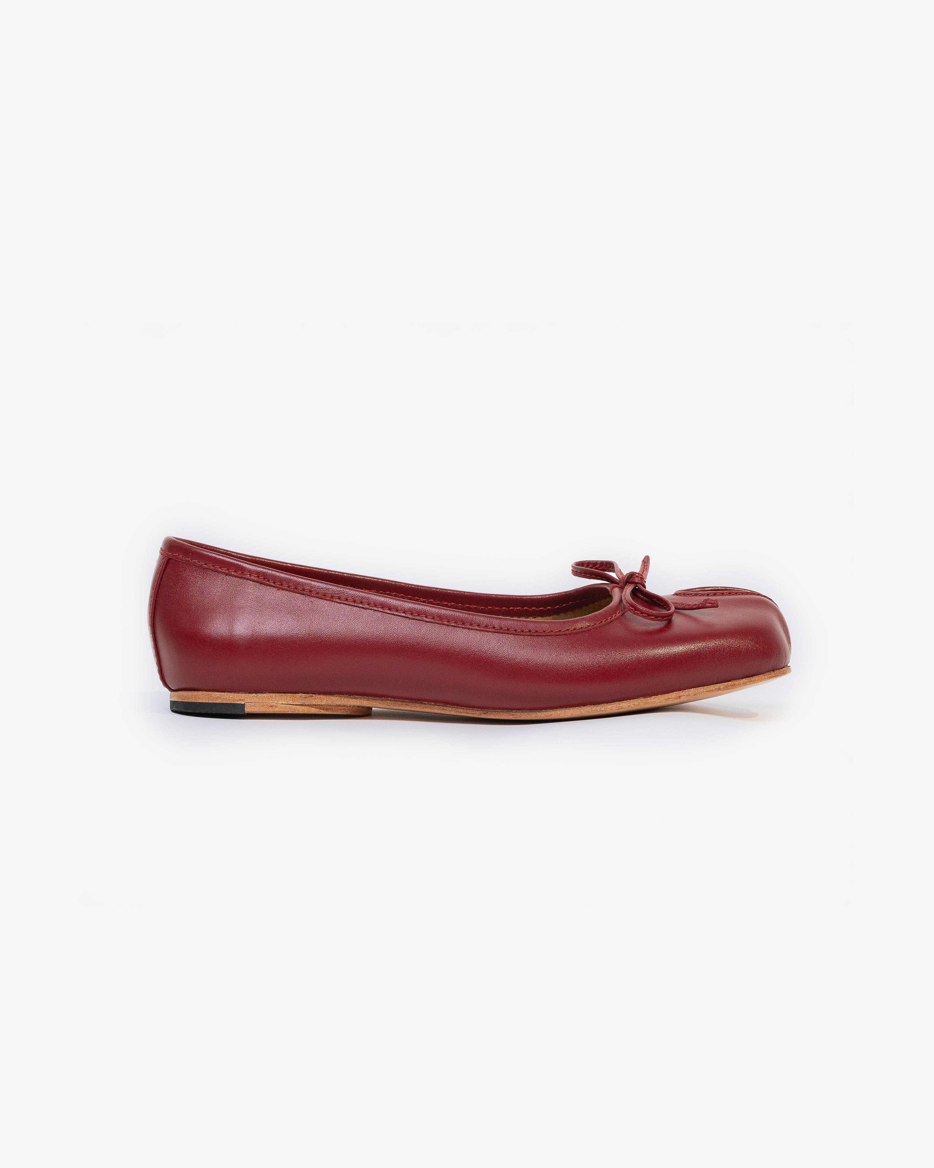 Tabi Ballerina in Red