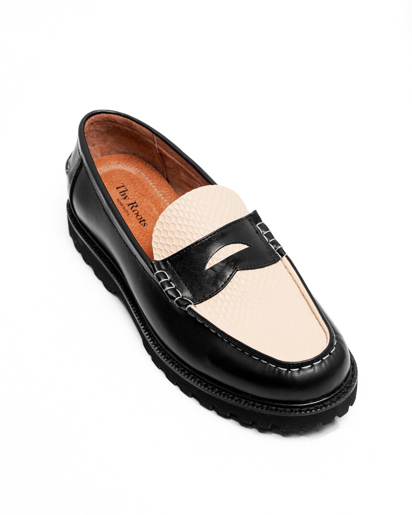 JADE LOAFERS - PYTHON SKIN IN BLACK