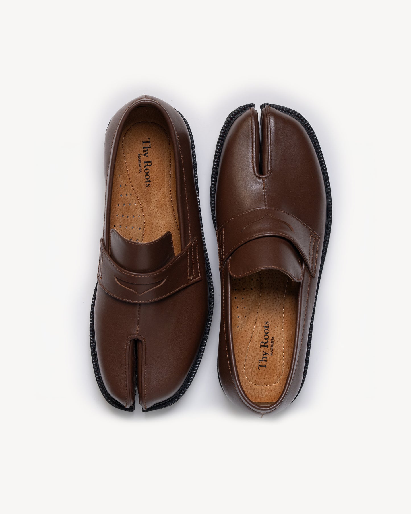 Travis - Tabi Loafers in Brown