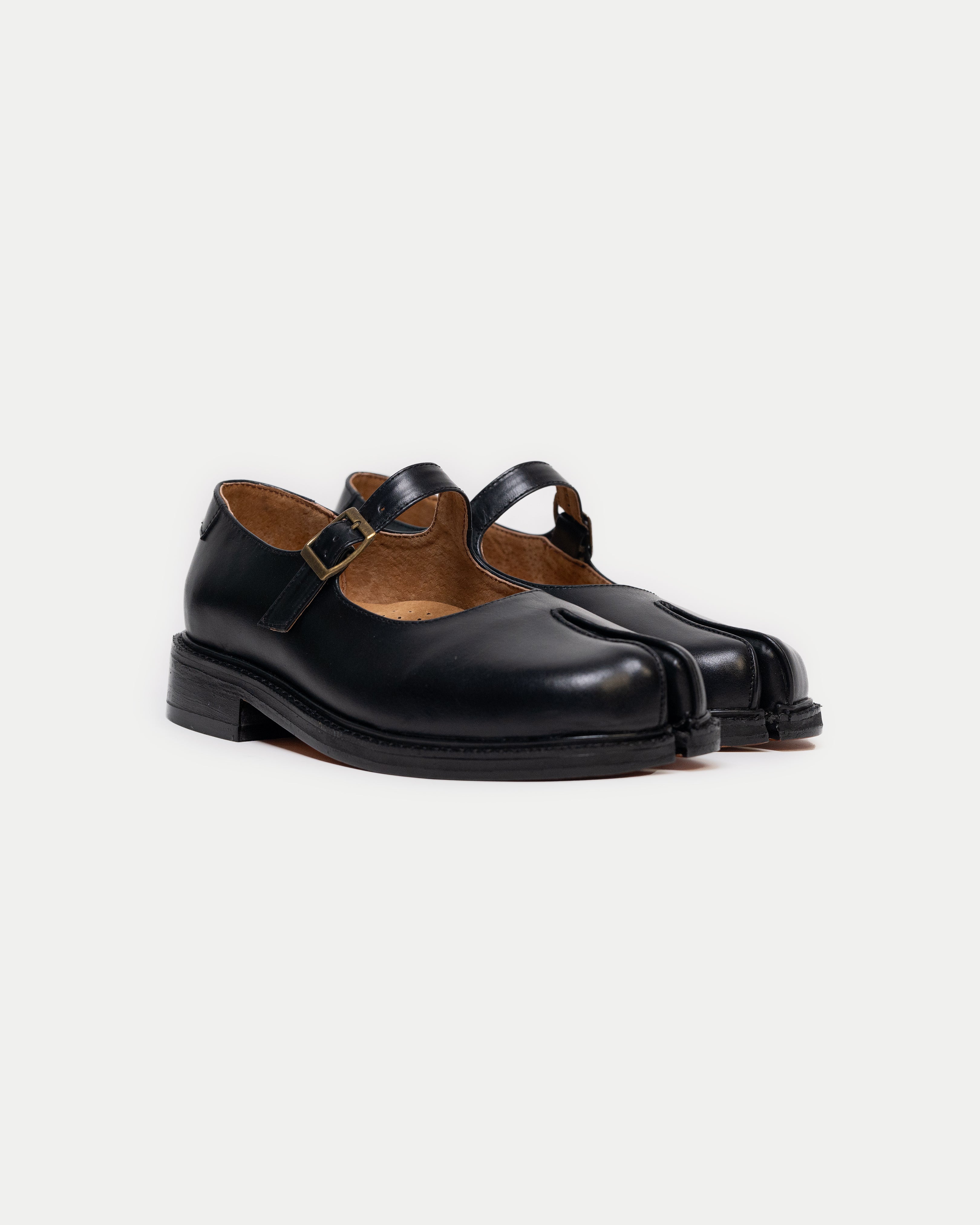 Jenna - Tabi Janes In Black
