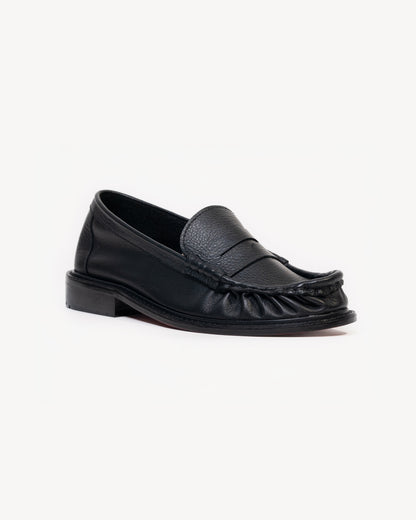Rouche Loafers in Black