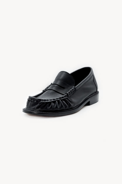 Rouche Loafers in Black