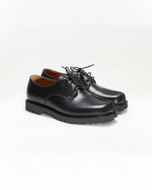Tabi Laced in Black