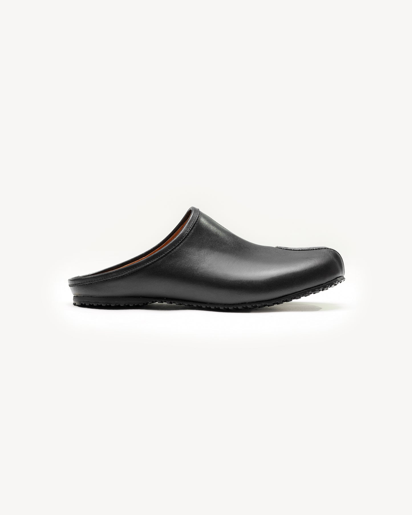 Elvis - Tabi Flat Mules in Black