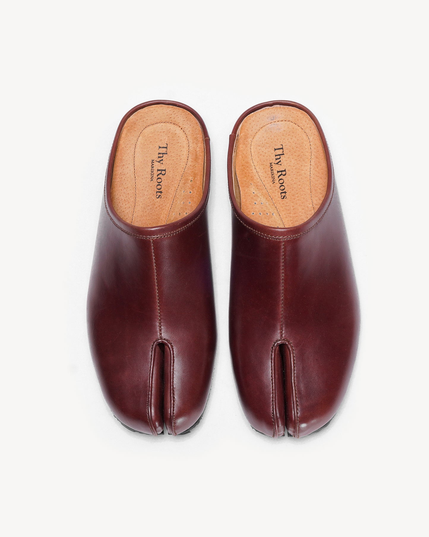 Elvis - Tabi Flat Mules in Chestnut