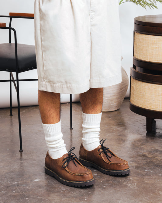 Akai in Brown