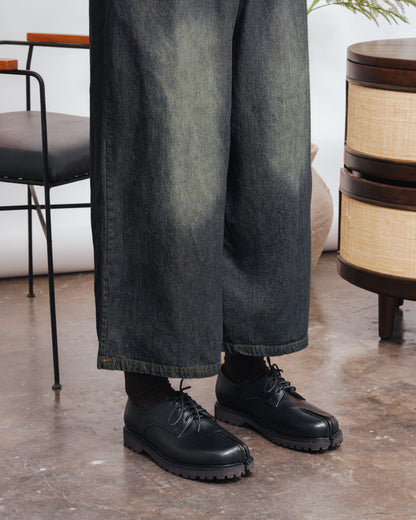 Tabi Laced in Black