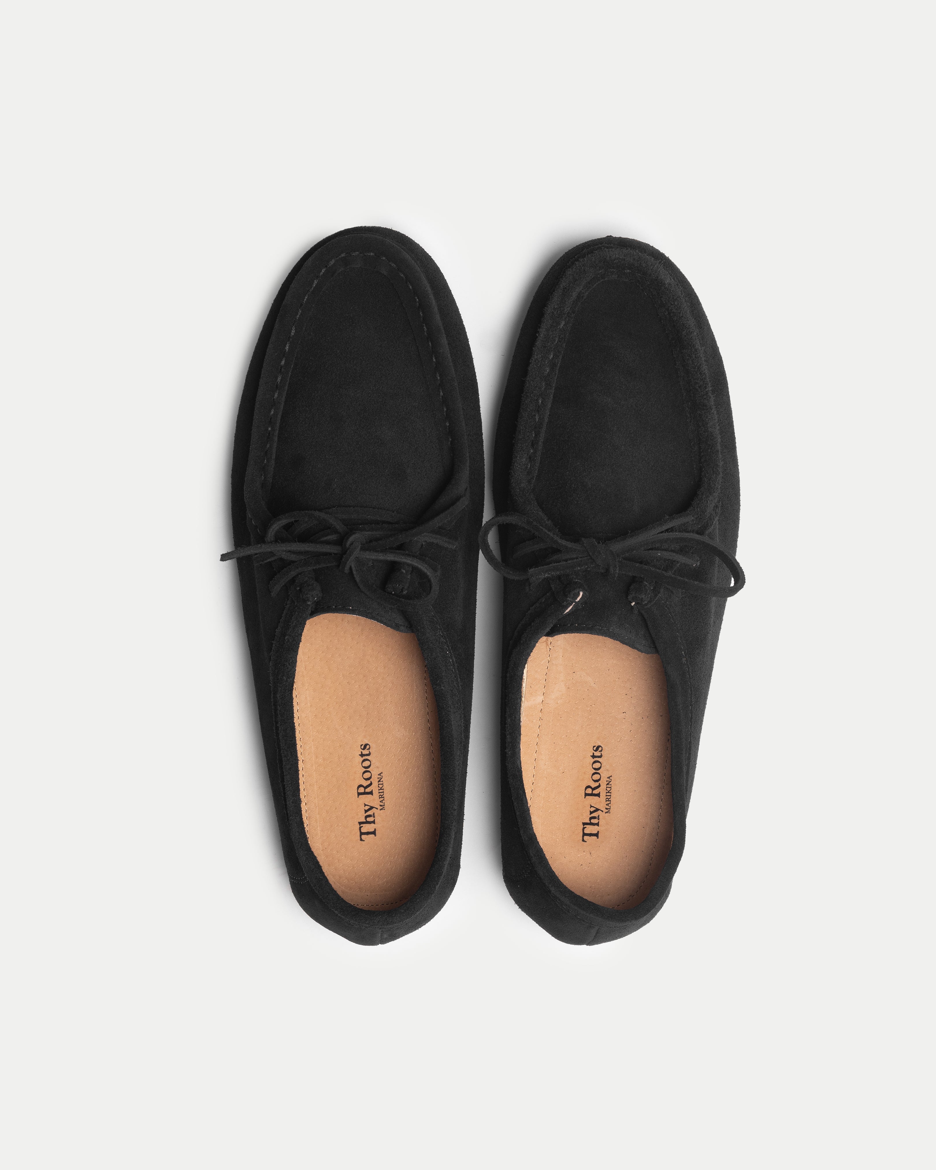 Thy Wallabees in Black