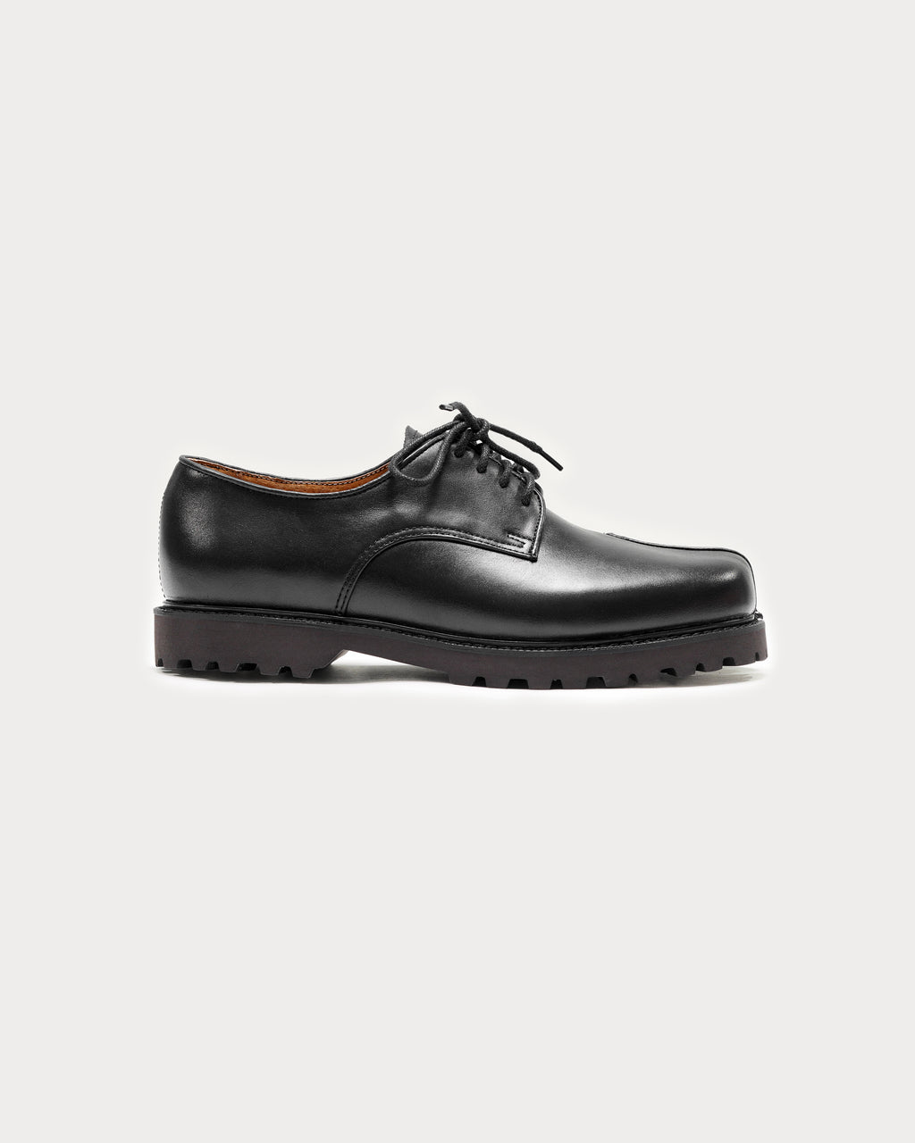 Tabi Laced in Black