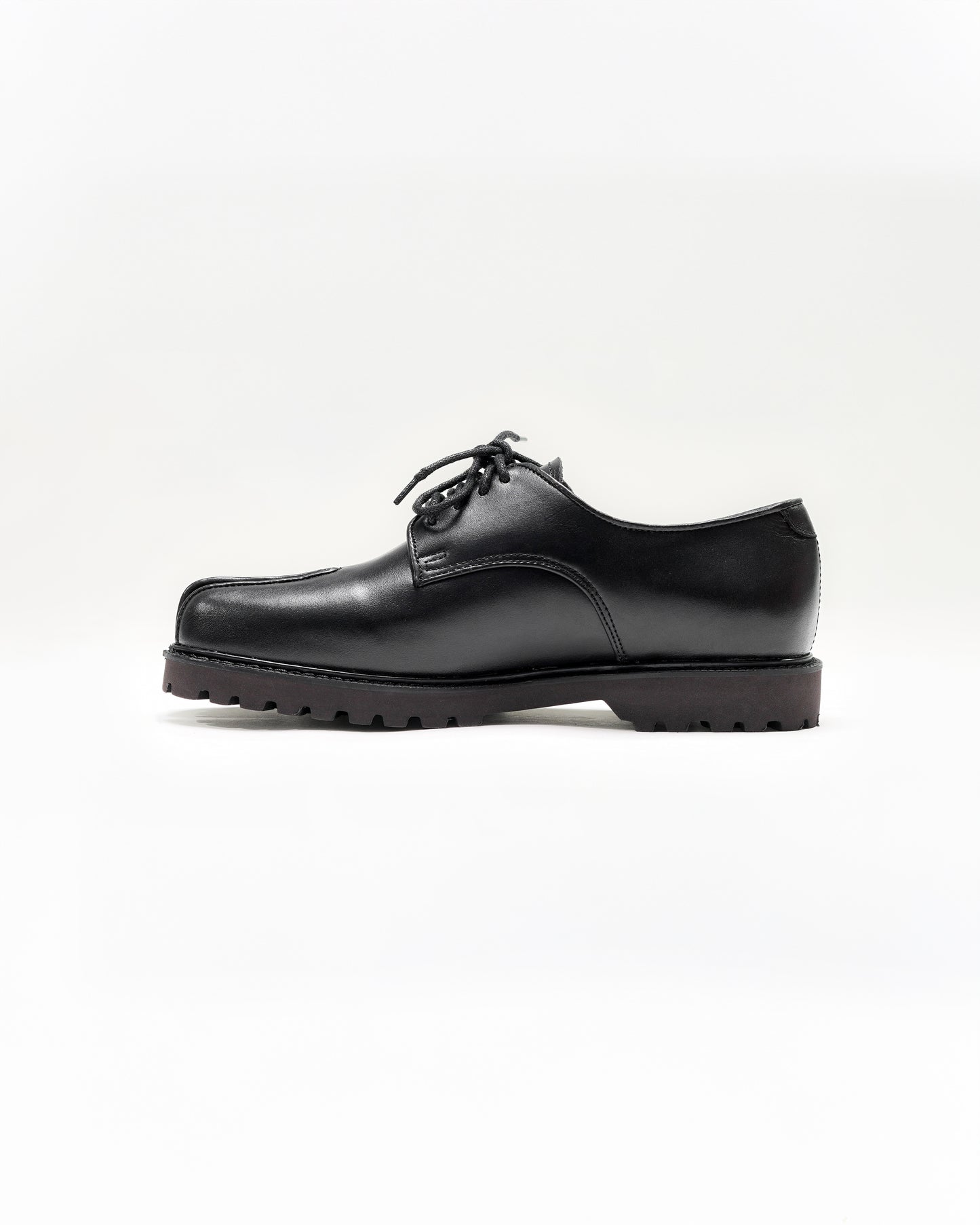 Tabi Laced in Black